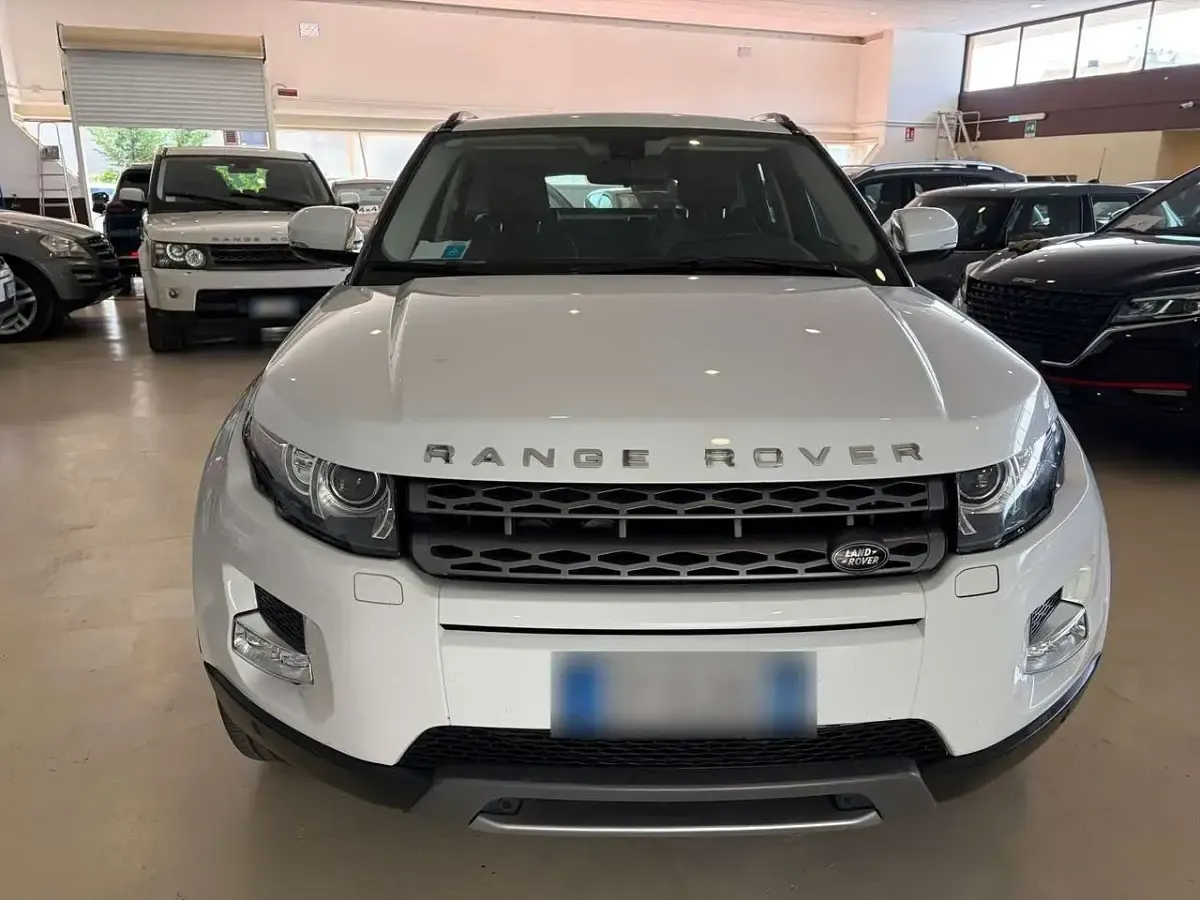 Begagnad Land Rover Range Rover evoque Pure 150 HK (110 kW) 2013 Vit SUV