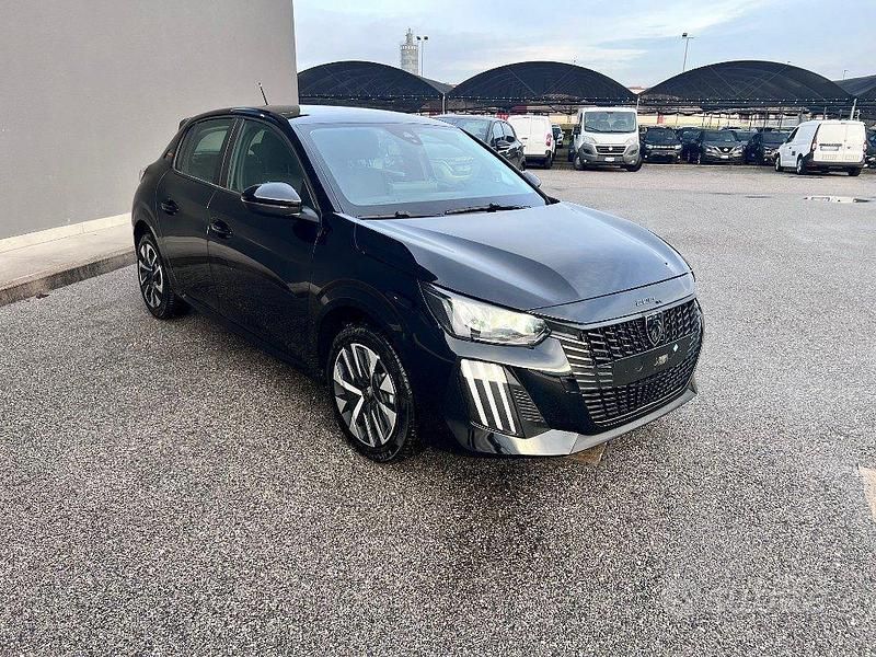 Nuova Peugeot 208 Style 101 CV (74 kW) 2025 Nero Utilitaria