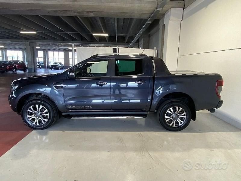 Usata Ford Ranger Wildtrack 213 CV (156 kW) 2021 Grigio Pick-up