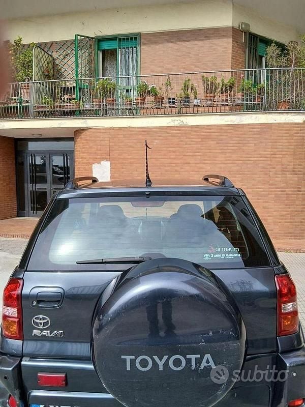Gebraucht Toyota RAV4 128 PS (94 kW) 2005 SUV