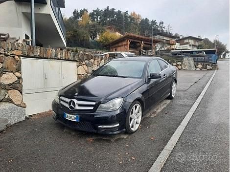 Usata Mercedes 250 2012 Nero Coupé