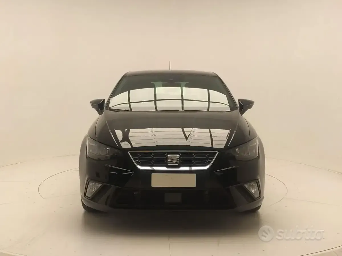 Usata Seat Ibiza FR 116 CV (85 kW) 2025 Nero Utilitaria
