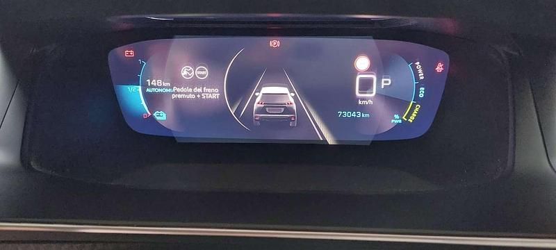 Usata Peugeot e-2008 GT-line 100 kW (136 CV) 2021 Bianco SUV