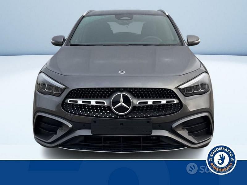 Nuova Mercedes GLA200 AMG Line Premium 149 CV (109 kW) 2025 Grigio SUV