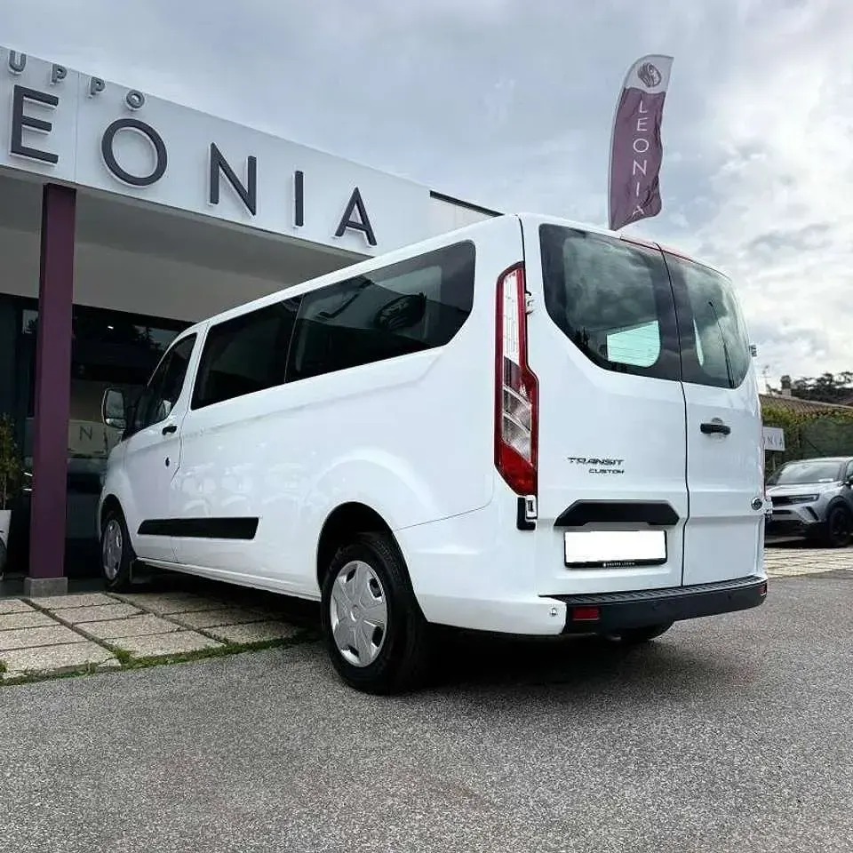 Usata Ford Transit Custom Trend 131 CV (96 kW) 2022 Bianco Station wagon