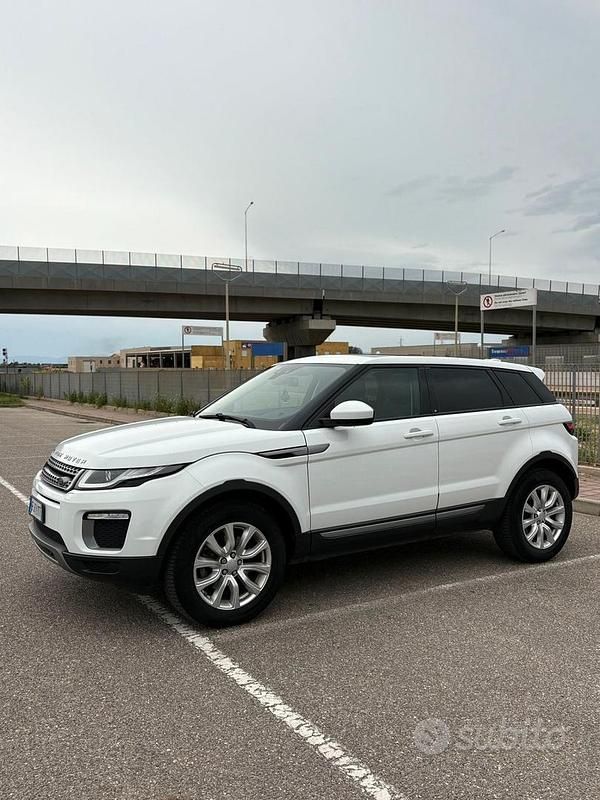 Usata Land Rover Range Rover evoque SE 150 CV (110 kW) 2017 Bianco Station wagon