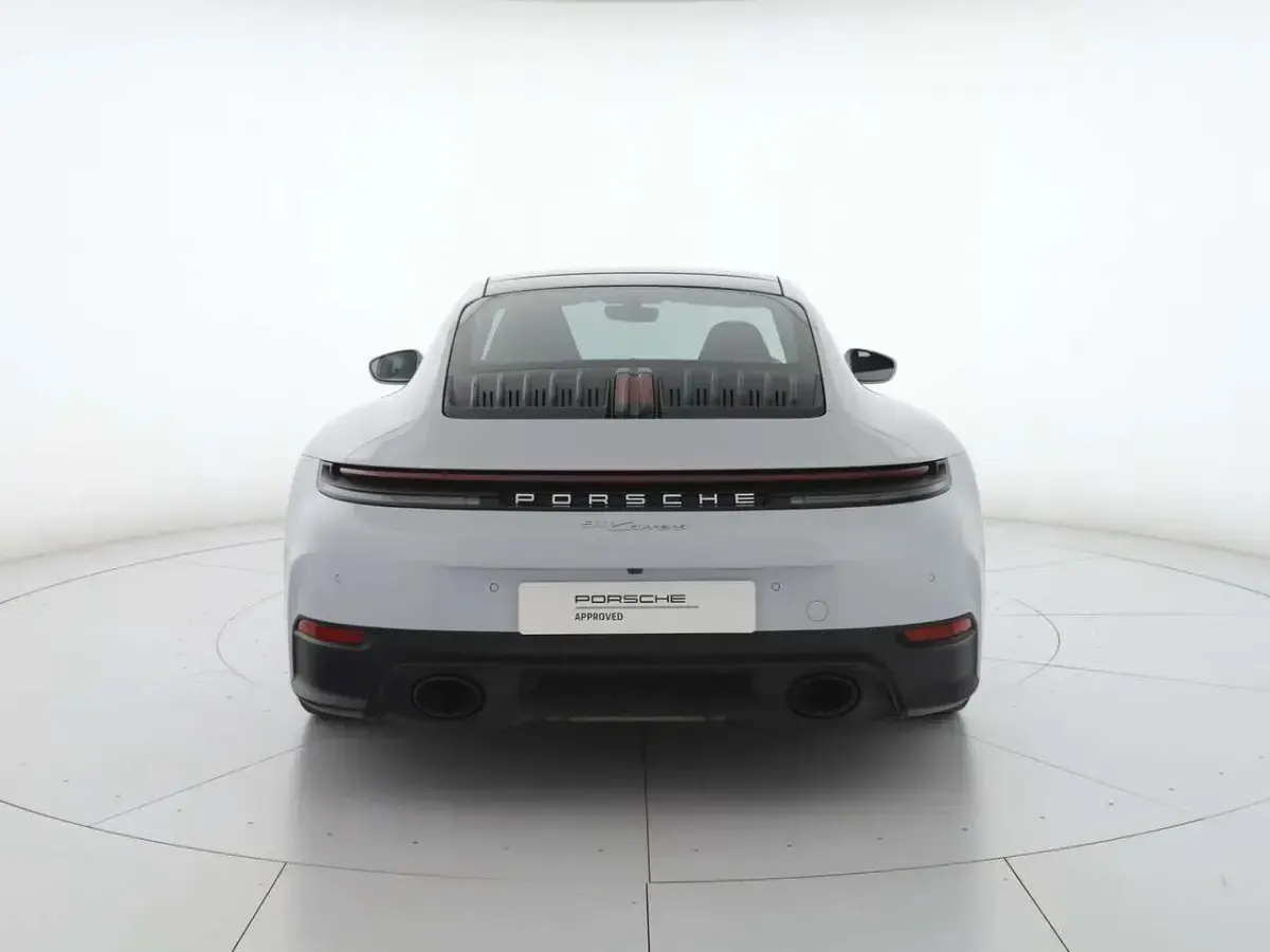 Usata Porsche 911 400 CV (294 kW) 2024 Grigio ghiaccio metallizzato