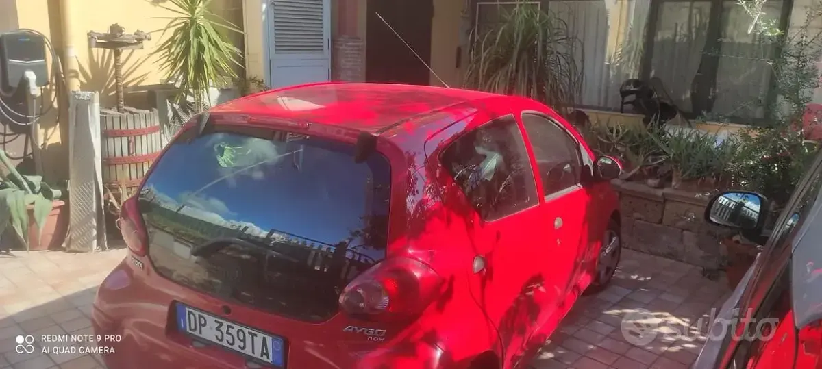 Usata Toyota Aygo 68 CV (50 kW) 2009 Rosso Utilitaria
