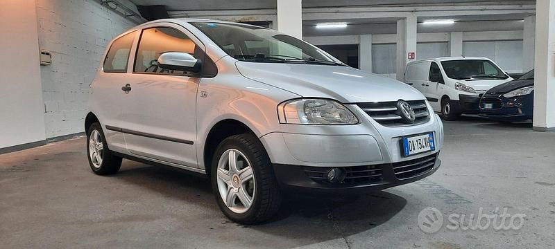 Usata VW Fox Sport 75 CV (55 kW) 2006 Grigio Utilitaria
