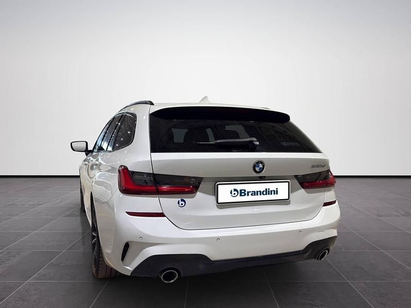 Usata BMW 320e M Sport 190 CV (139 kW) 2021 Bianco Station wagon