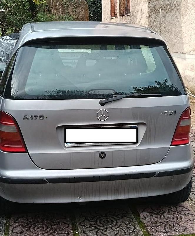 Usata Mercedes A170 90 CV (66 kW) 2000 Grigio Monovolume