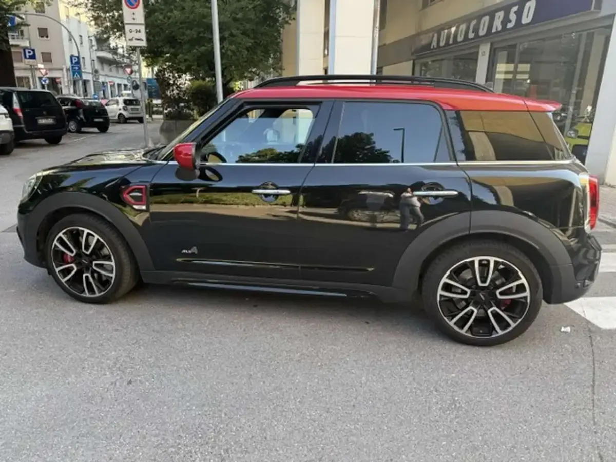 Usata Mini John Cooper Works Countryman 306 CV (225 kW) 2019 Nero tetto rosso SUV