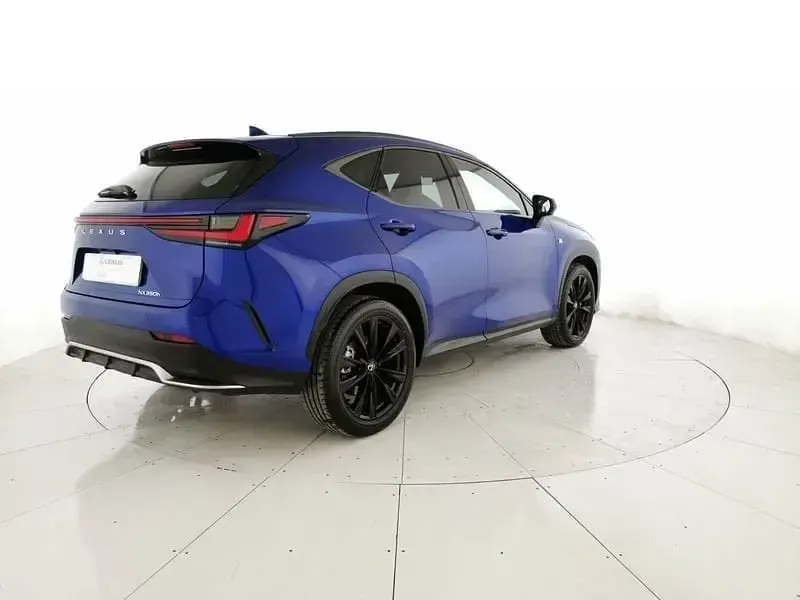 Usata Lexus NX350h Sport Line 244 CV (179 kW) 2023 Blu SUV