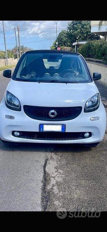 Usata Smart ForTwo Coupé 71 CV (52 kW) 2017 Bianco Coupé