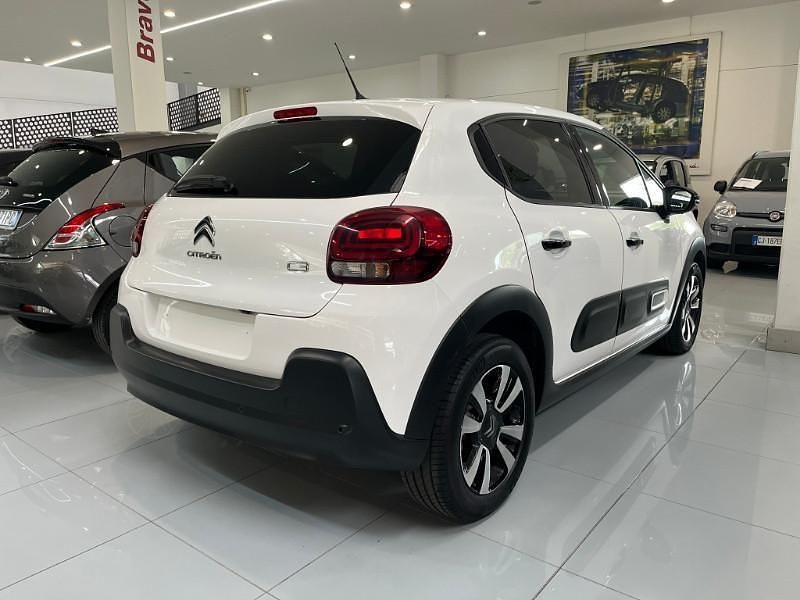Usata Citroën C3 PureTech 110 CV (80 kW) 2024 Bianco Utilitaria