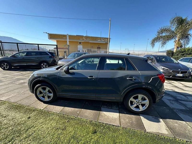 Usata Audi Q2 Sport 116 CV (85 kW) 2020 Grigio SUV