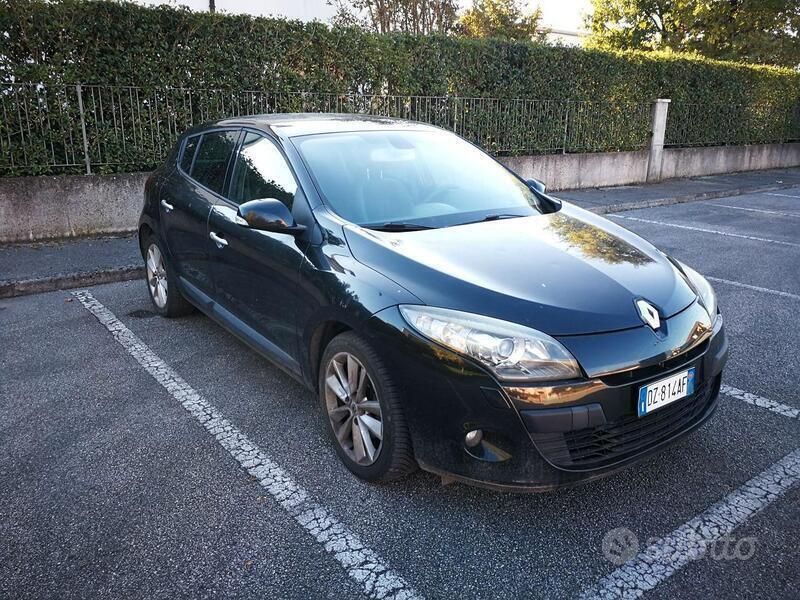 Usata 2008 Renault Mégane III | 3500 € - Immagine 1/4