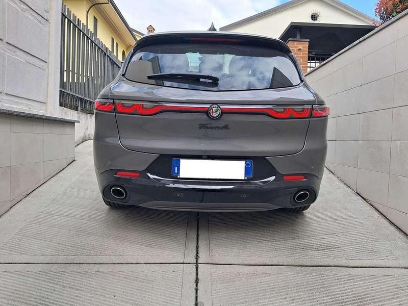 Usata Alfa Romeo Tonale Edizione Speciale 179 CV (131 kW) 2023 Grigio SUV