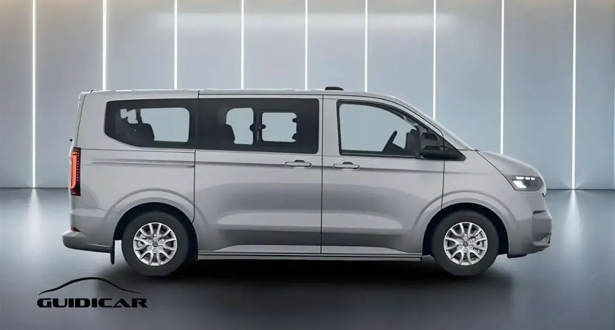 Nuova VW Caravelle Life 110 CV (80 kW) 2026 Stone grey Furgone