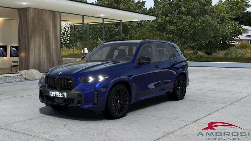 Nuova BMW X5 M Sport 530 CV (389 kW) 2025 Marina bay blue metallizzato SUV