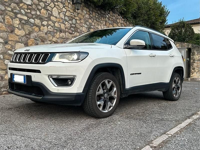 Usata Jeep Compass Limited 140 CV (102 kW) 2022 Bianco SUV