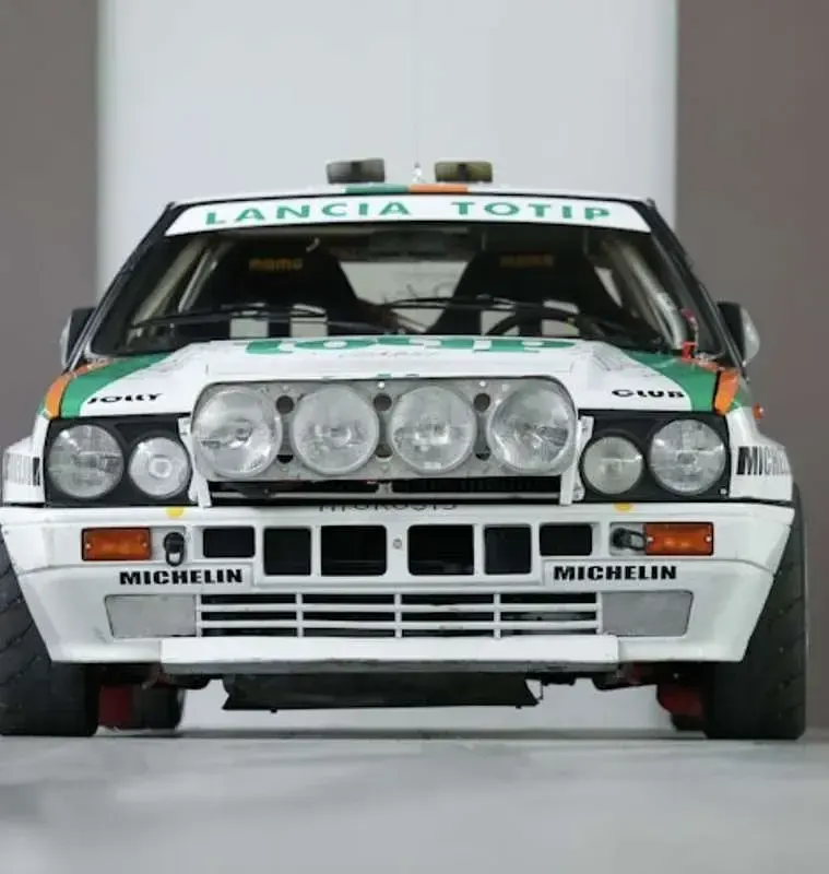 Usata Lancia Delta 196 CV (144 kW) 1990 Utilitaria