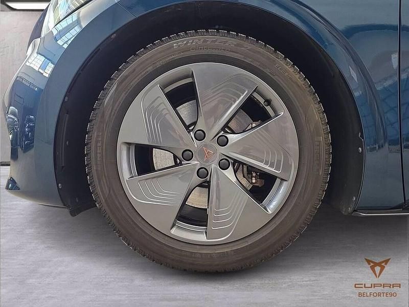 Usata Cupra Born 150 kW (204 CV) 2023 Blu aurora Utilitaria