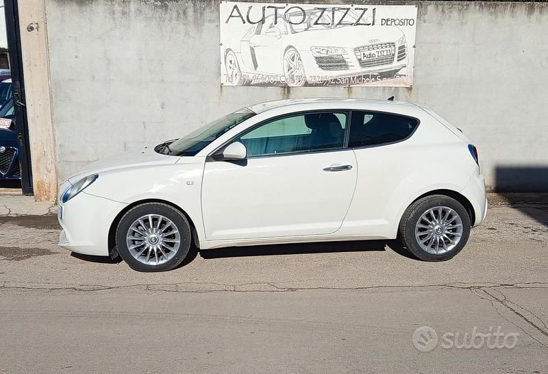 Usata Alfa Romeo MiTo Distinctive 95 CV (69 kW) 2011 Bianco Utilitaria