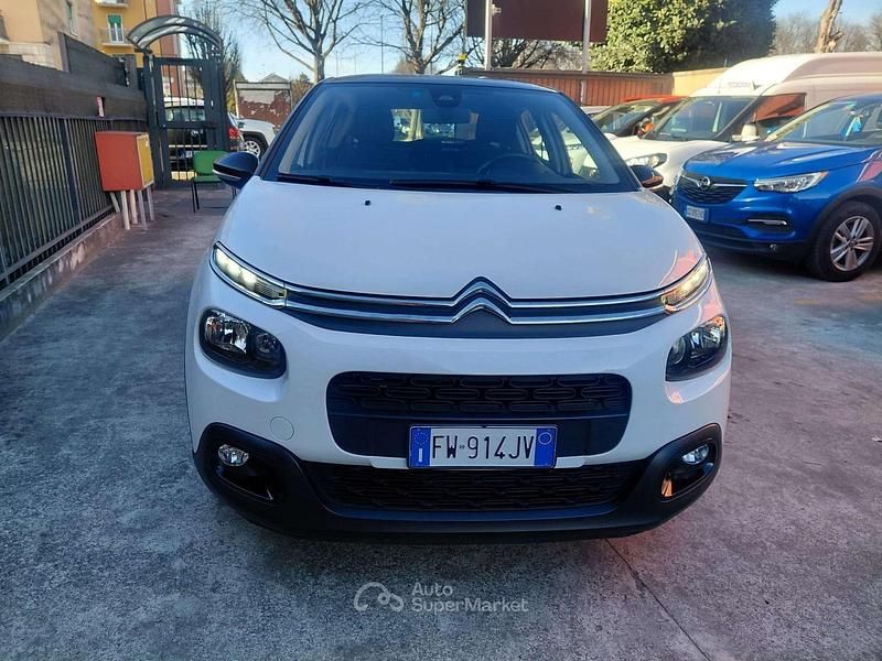 Usata Citroën C3 PureTech 83 CV (61 kW) 2019 Bianca tetto nero Utilitaria