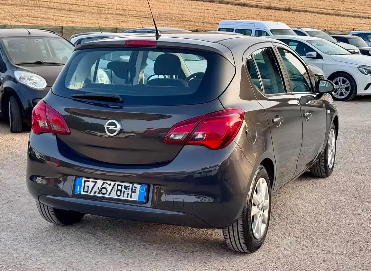 Usata Opel Corsa 69 CV (50 kW) 2015 Grigio Utilitaria