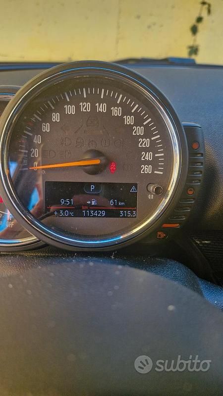 Usata Mini Clubman 116 CV (85 kW) 2016 Verde Station wagon