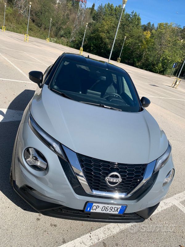 Usata Nissan Juke 114 CV (83 kW) 2023 Grigio SUV