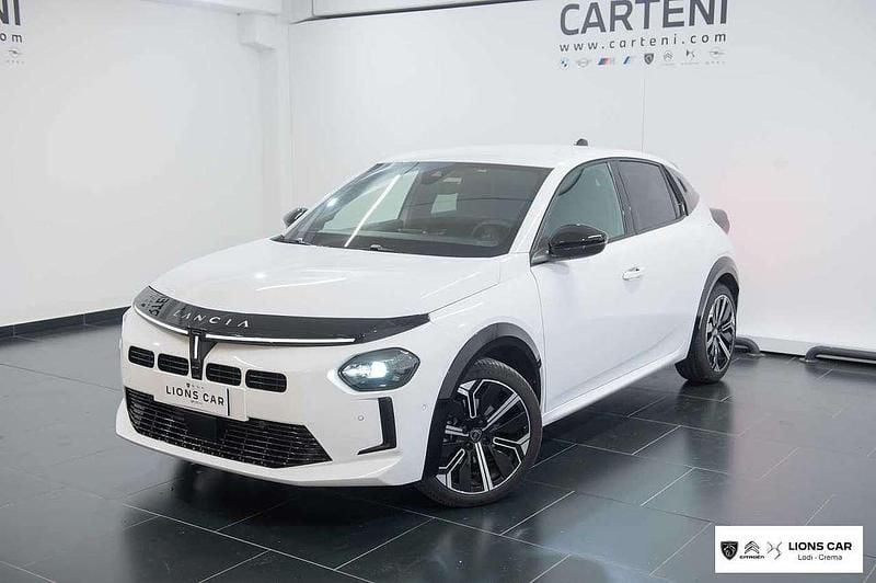 Usata Lancia Ypsilon 101 CV (74 kW) 2025 Bianco Utilitaria