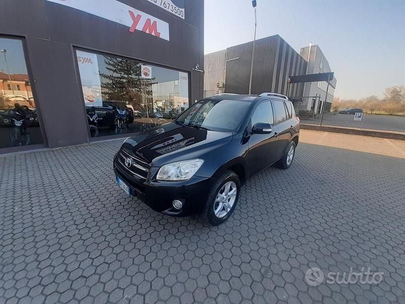 Usata Toyota RAV4 Luxury 150 CV (110 kW) 2009 Nero SUV