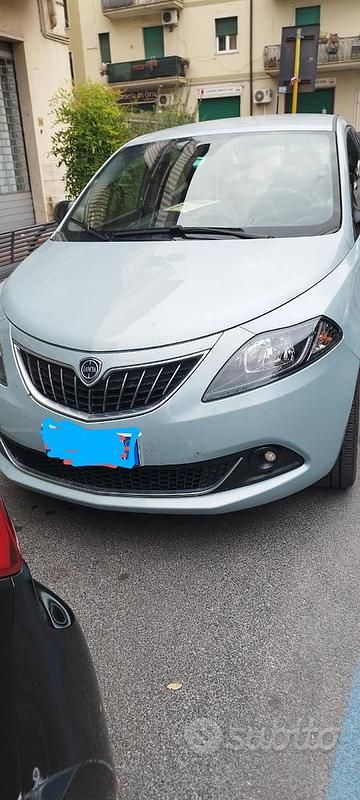 Usata Lancia Ypsilon 69 CV (50 kW) 2023 Utilitaria