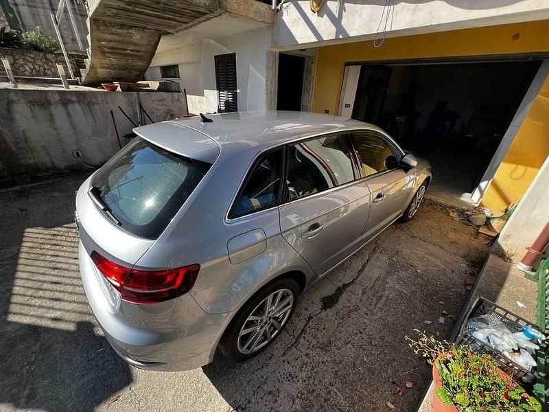Usata Audi A3 Sport 116 CV (85 kW) 2019 Grigio Berlina