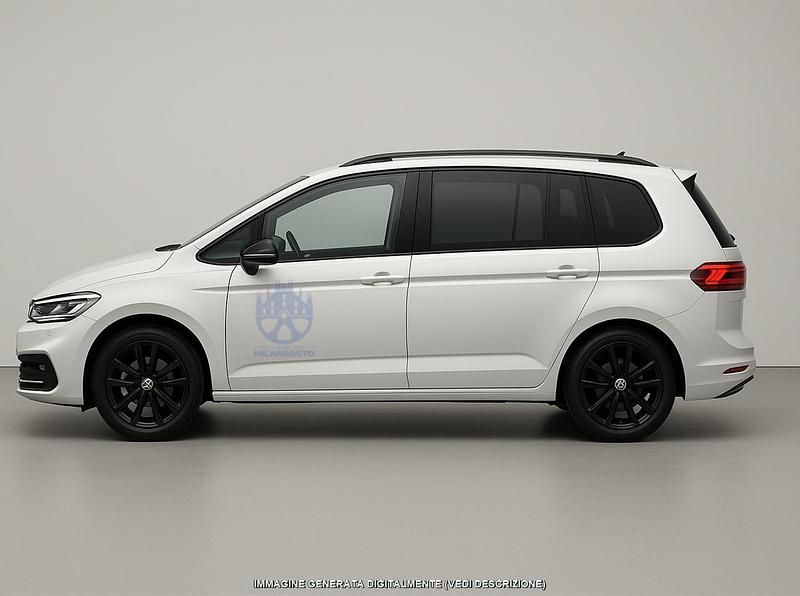 Usata VW Touran Highline 150 CV (110 kW) 2025 Bianco Monovolume