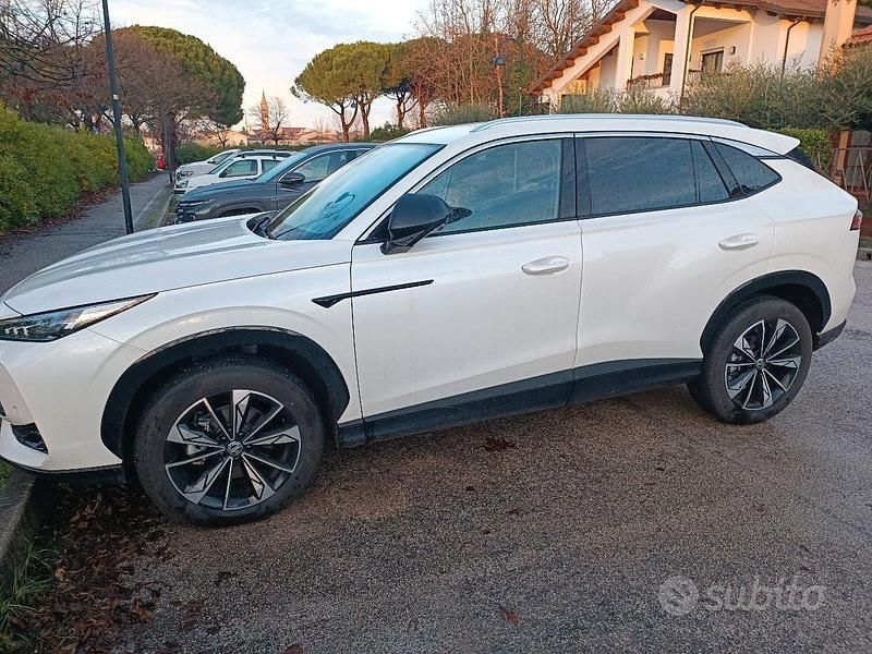 Usata MG HS 2024 Bianco SUV