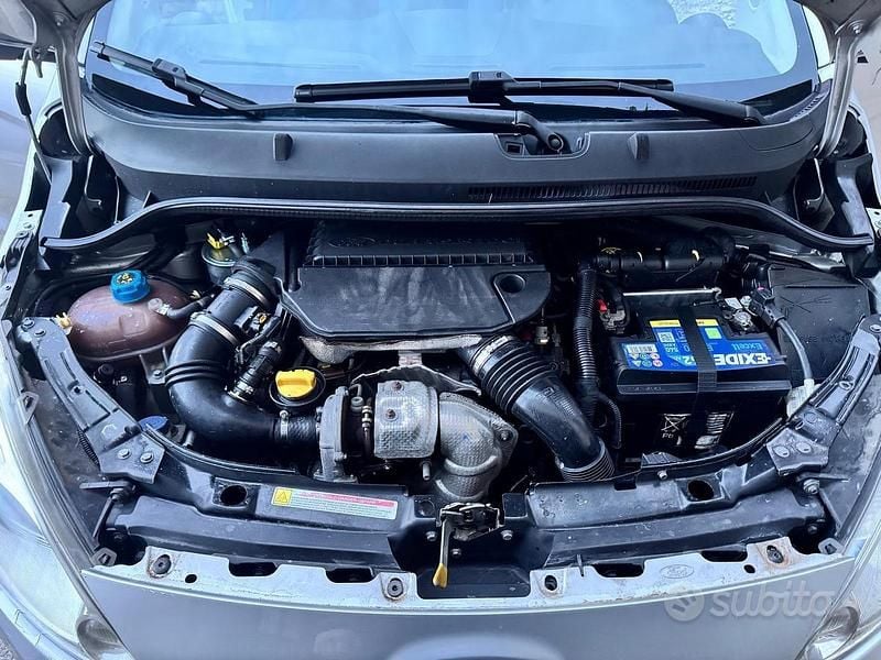 Usata Ford Ka 75 CV (55 kW) 2012 Grigio Utilitaria