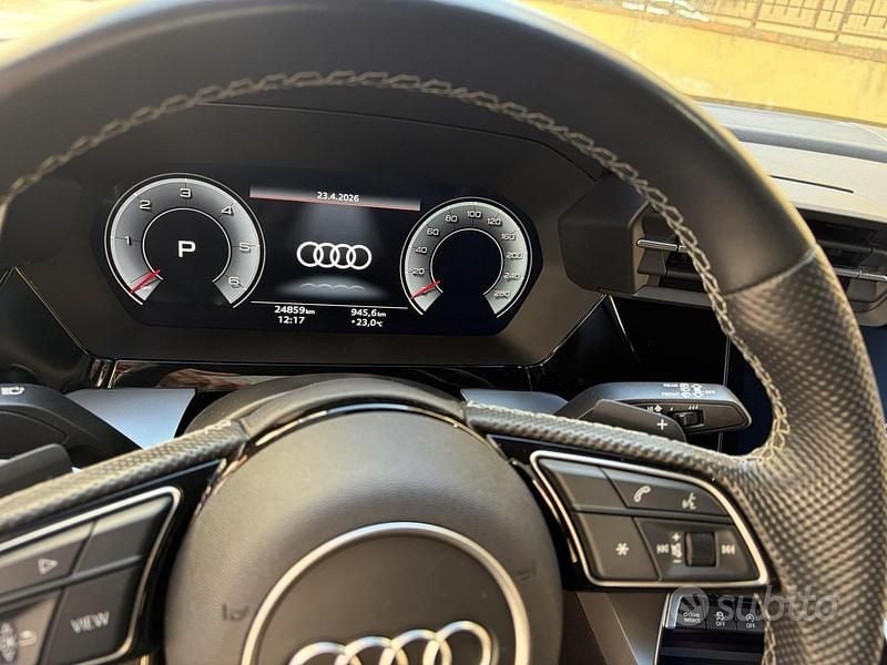 Usata Audi A3 S-Line 116 CV (85 kW) 2024 Grigio Berlina