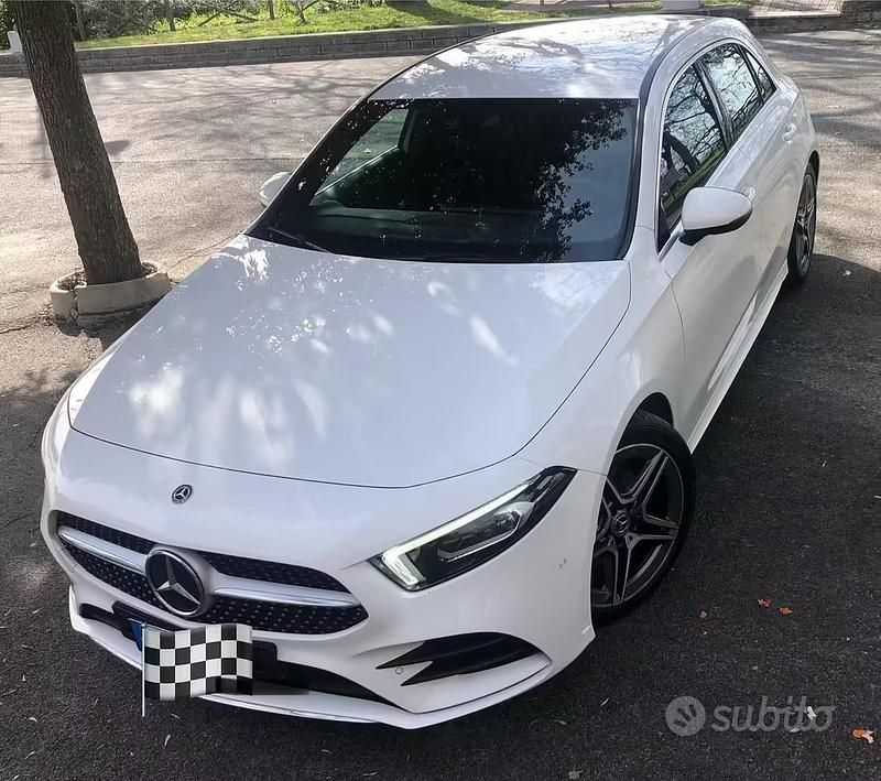 Usata Mercedes A180 Premium 116 CV (85 kW) 2019 Bianco Berlina