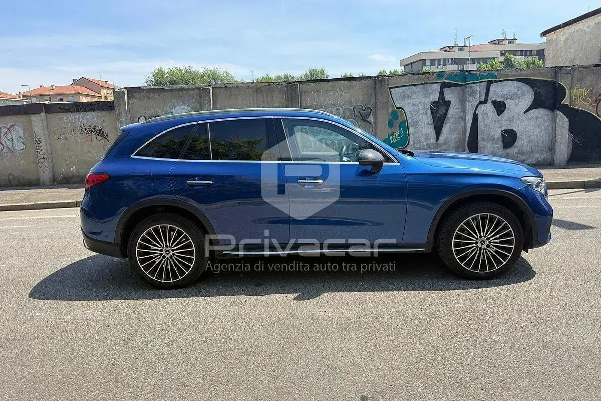 Usata Mercedes GLC300e AMG Line Premium 197 CV (144 kW) 2023 Blu SUV