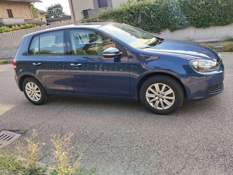 Usata VW Golf VII Highline 105 CV (77 kW) 2012 Blu/azzurro Berlina