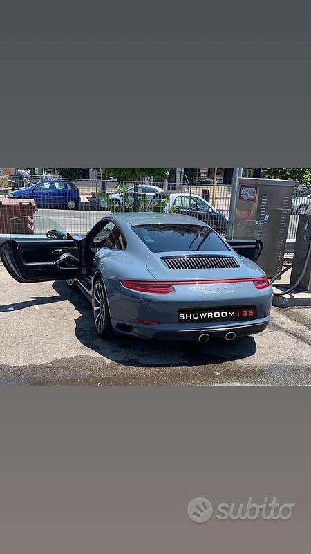 Usata Porsche 911 Carrera 4 369 CV (271 kW) 2018 Blu Cabrio