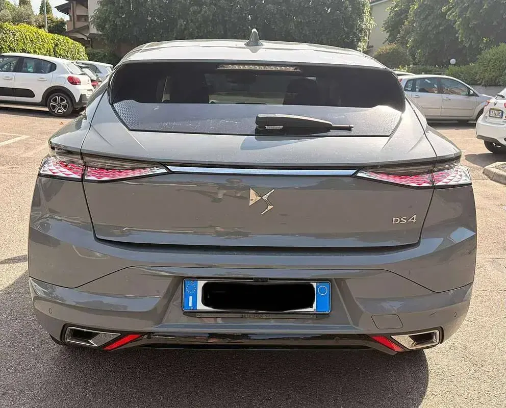 Usata DS Automobiles DS4 Trocadero 181 CV (133 kW) 2022 Grigio SUV
