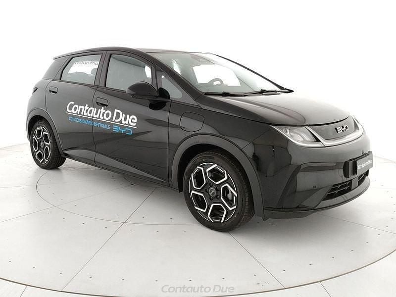 Nuova BYD Dolphin Comfort 64 kW (88 CV) 2026 Obsidian black Utilitaria