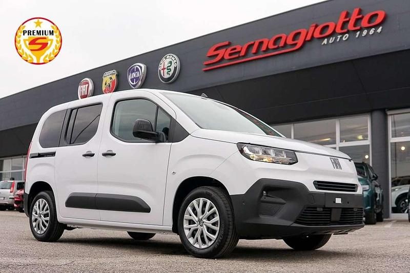 Nuova Fiat Doblò Tech 102 CV (75 kW) 2025 Bianco Monovolume