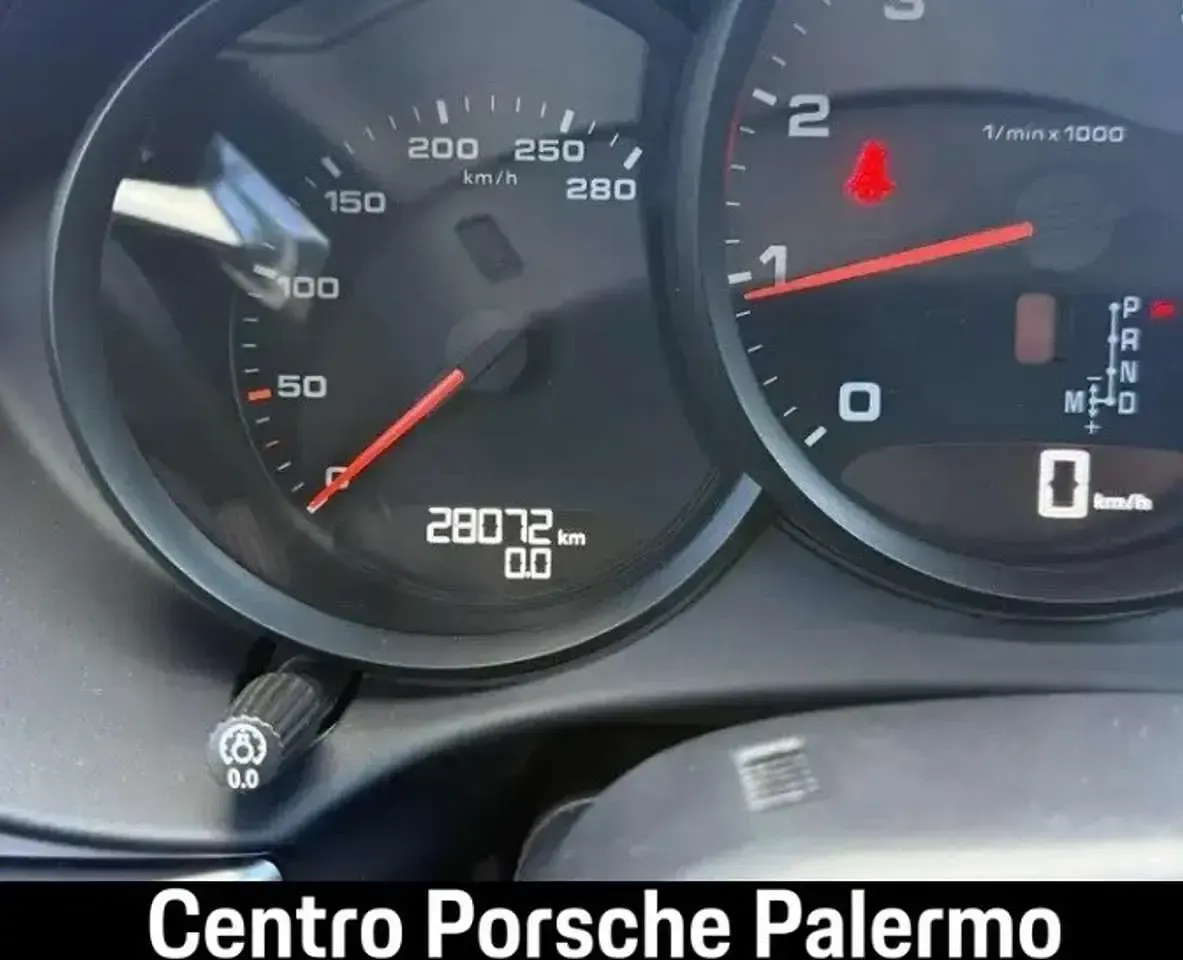 Usata Porsche 718 Cayman 299 CV (219 kW) 2021 Nero Coupé
