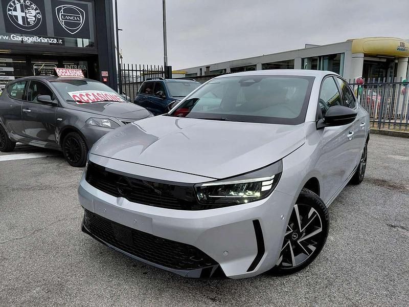 Voltaik blue Nuova 2025 Opel Corsa S Tre volumi | 17.650 € (Buon prezzo) - Immagine 1/4