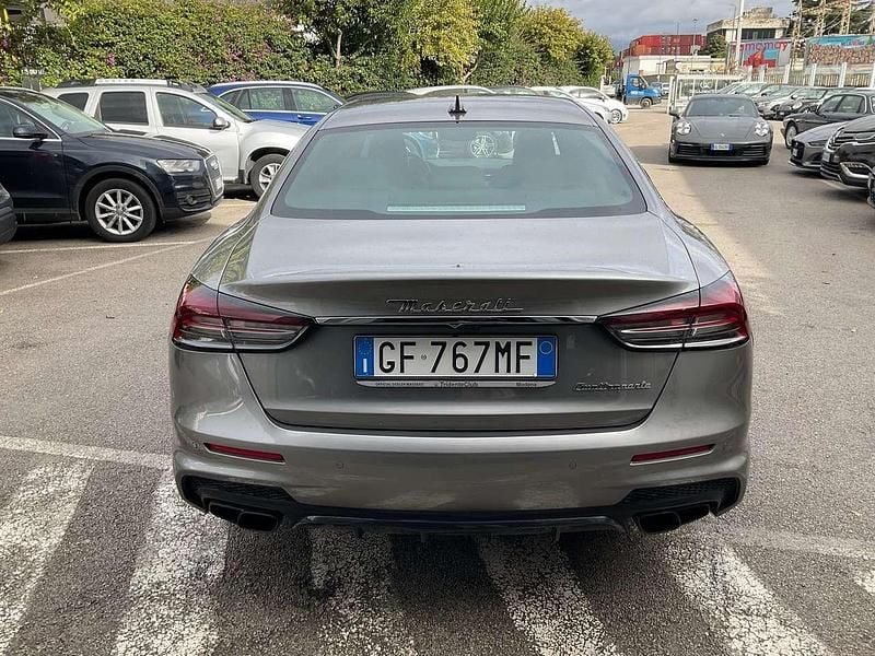 Usata Maserati Quattroporte 581 CV (427 kW) 2021 Grigio Berlina